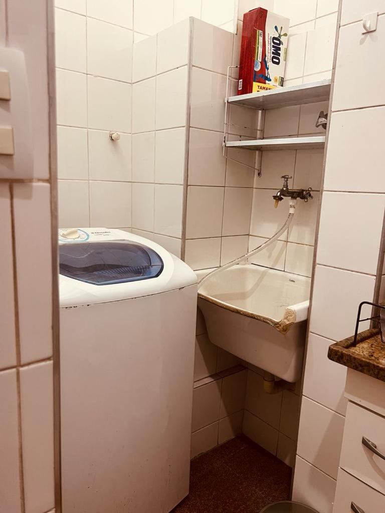 EXCELENTE QUARTO E SALA PARA até 5 PESSOAS POSTO 6 COPA Apartamento Río de Janeiro