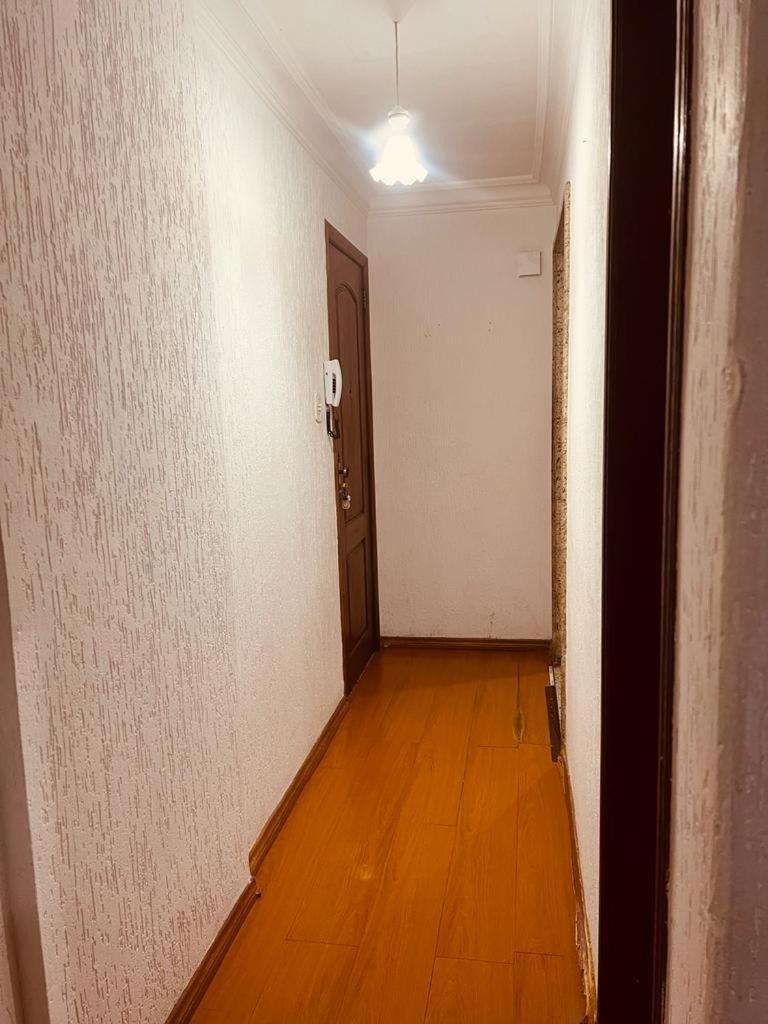 EXCELENTE QUARTO E SALA PARA até 5 PESSOAS POSTO 6 COPA *